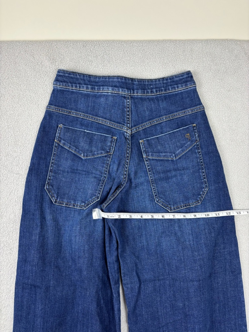 The Emory Pleated High-Rise Wide-Leg Jeans by  Anthropologie Pilcro - Picture 8 of 10